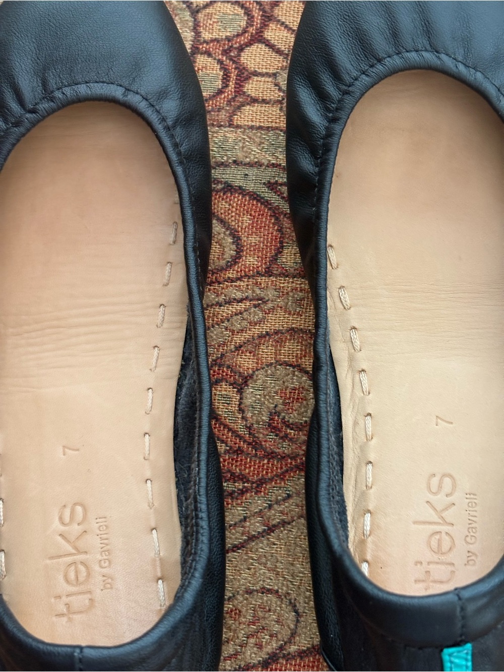 Tieks Classic Matte Black Ballet Flats Size 7 Very Good Condition - Picture 5 of 11